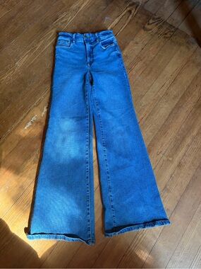 Good American Wide Leg Flare Jeans Medium Wash size 6/28